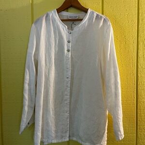 White Button-Up Linen Tunic